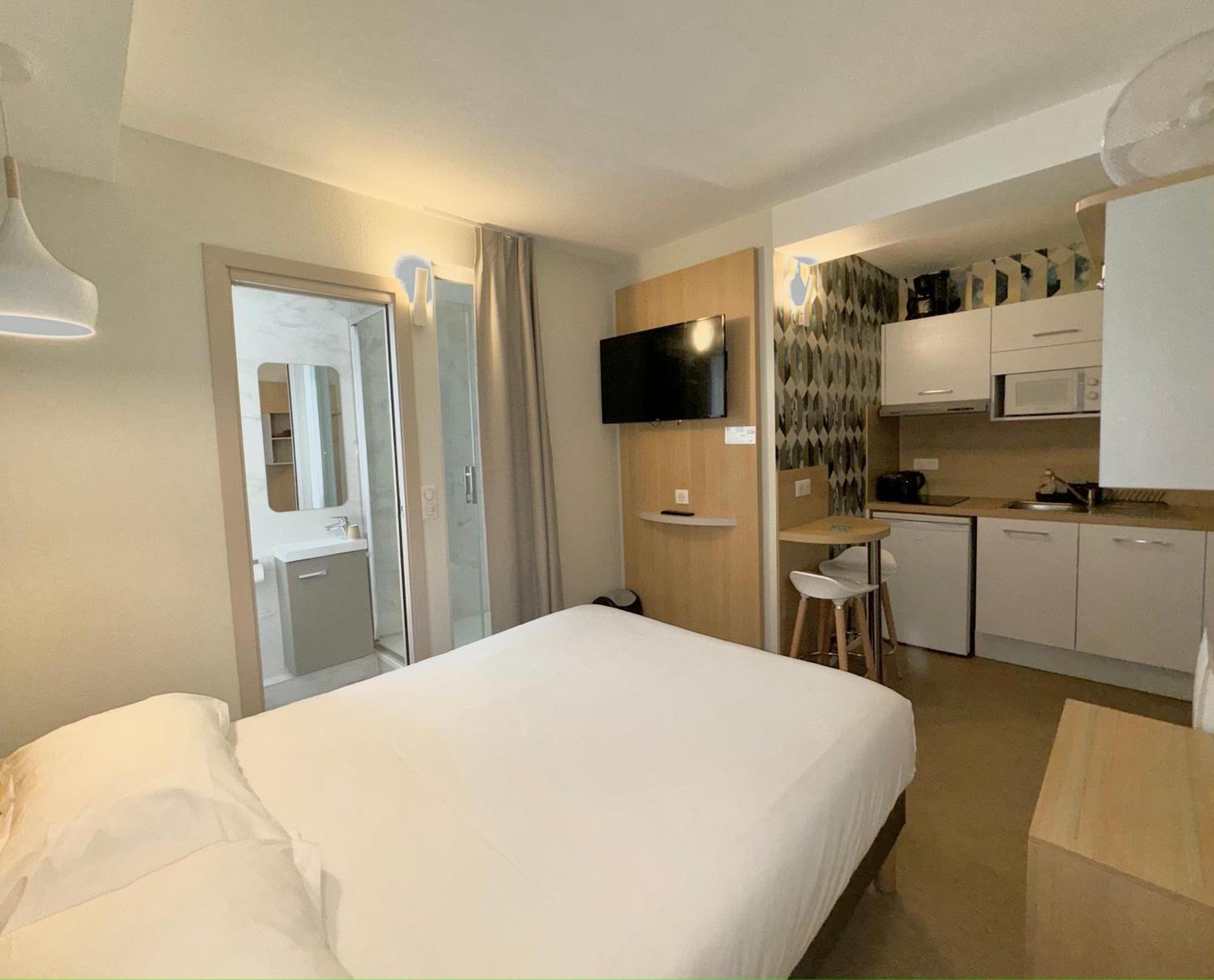 Kyriad Direct Saint Brieuc - Parc Des Expositions Трегё Экстерьер фото