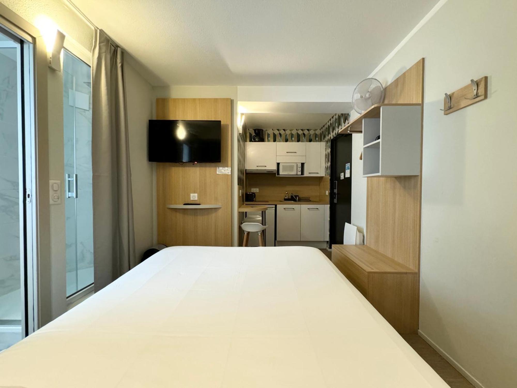 Kyriad Direct Saint Brieuc - Parc Des Expositions Трегё Экстерьер фото