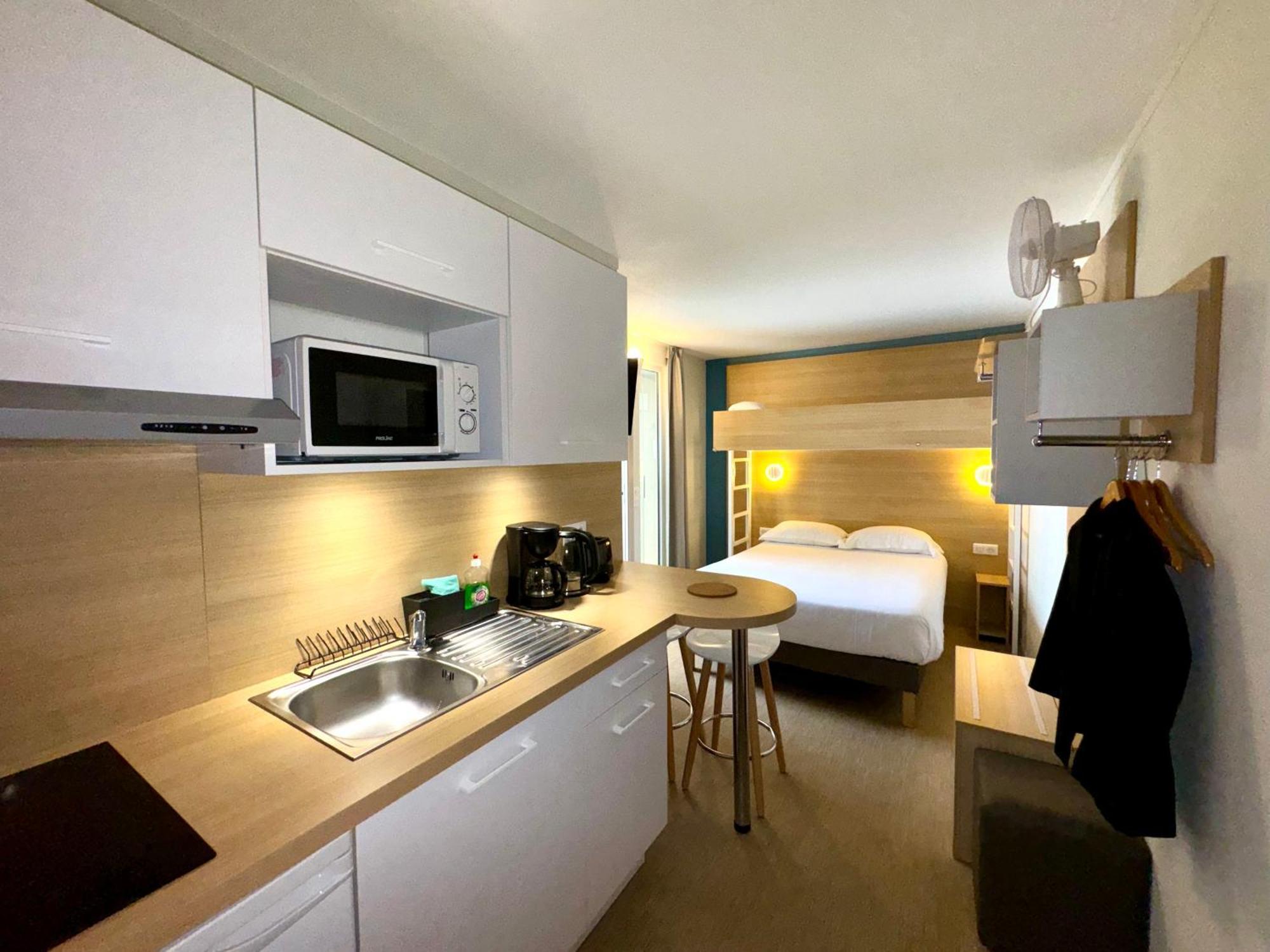 Kyriad Direct Saint Brieuc - Parc Des Expositions Трегё Экстерьер фото